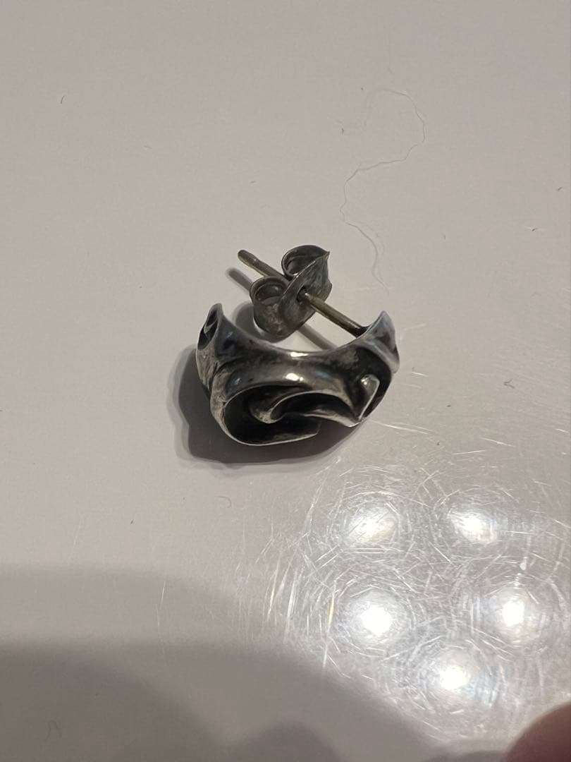 クロムハーツ　カーブドティアドロップ ピアス シルバー