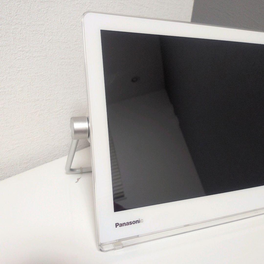 Panasonic ビエラ ポータブル液晶テレビ UN-15CTD8D