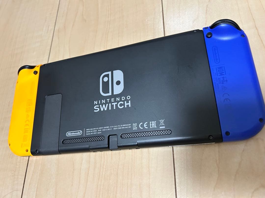 Switch 本体【中古】　※HDMIなし、Joy-Conやや不具合あり