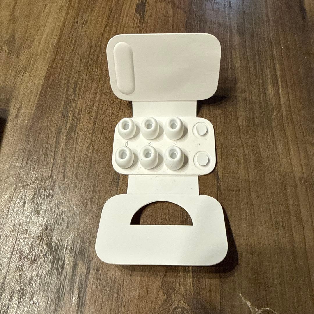 Apple AirPods3 本体と充電ケース ペアリング解除 初期化済