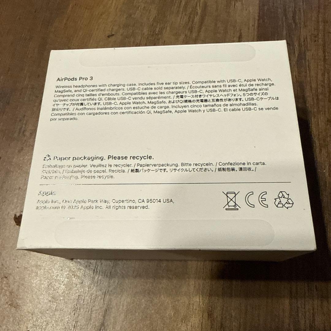 Apple AirPods3 本体と充電ケース ペアリング解除 初期化済