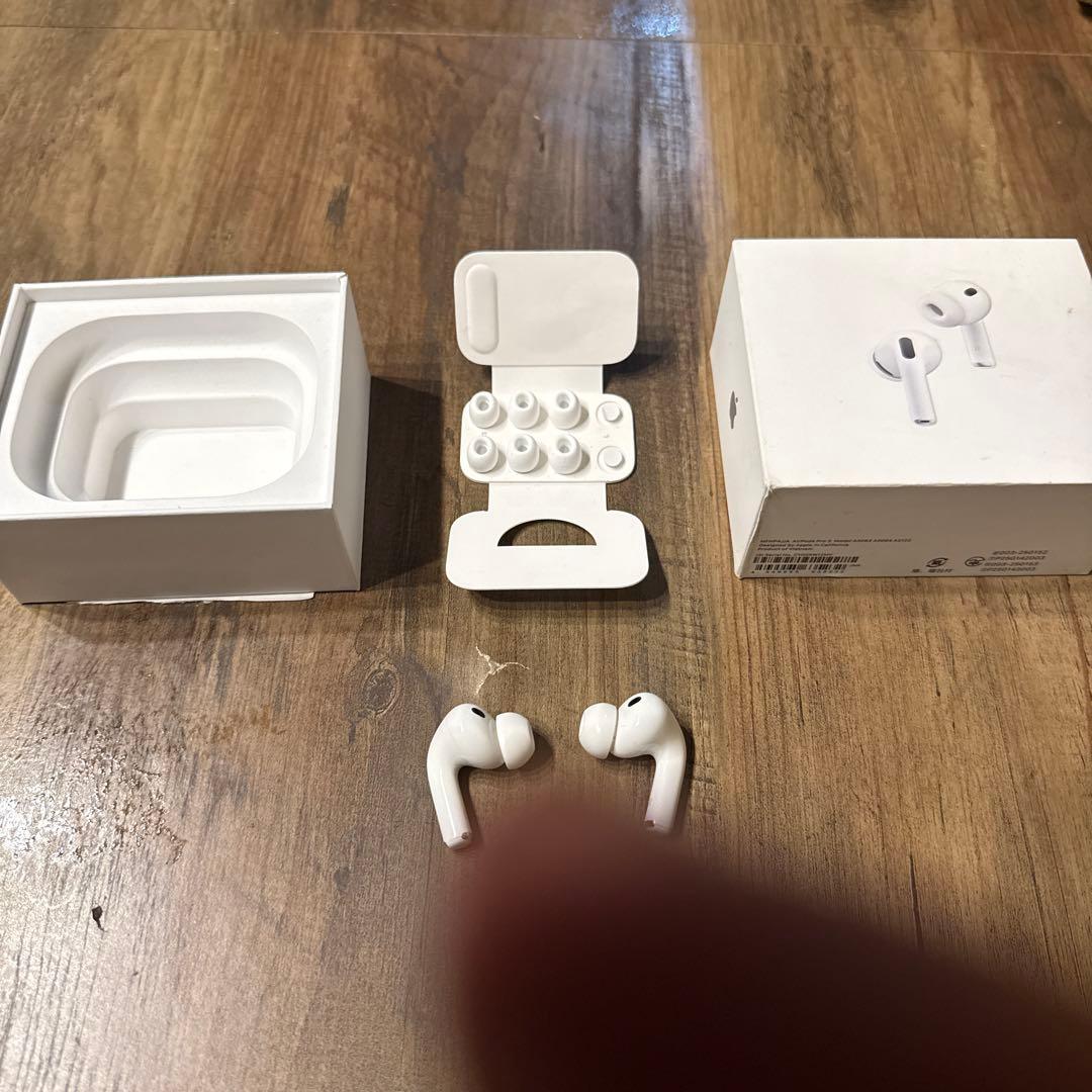 Apple AirPods3 本体と充電ケース ペアリング解除 初期化済