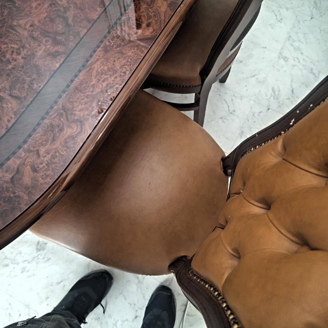 コンジュニム 高級アンティーク家具 欧風 4人掛け ダイニングテーブルのみ