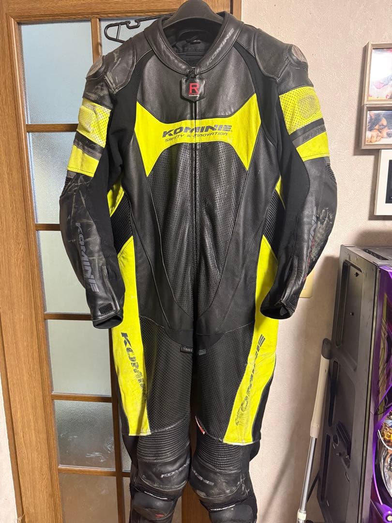 KOMINE レーシングスーツ　サイズ4XLB