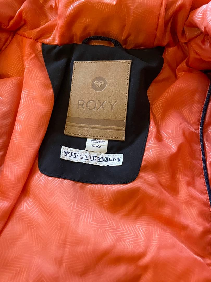 【未使用・タグなし】ロキシー　スキーウェア　ジャケットのみ