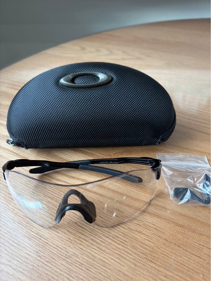 EV ZERO PATHオークリー