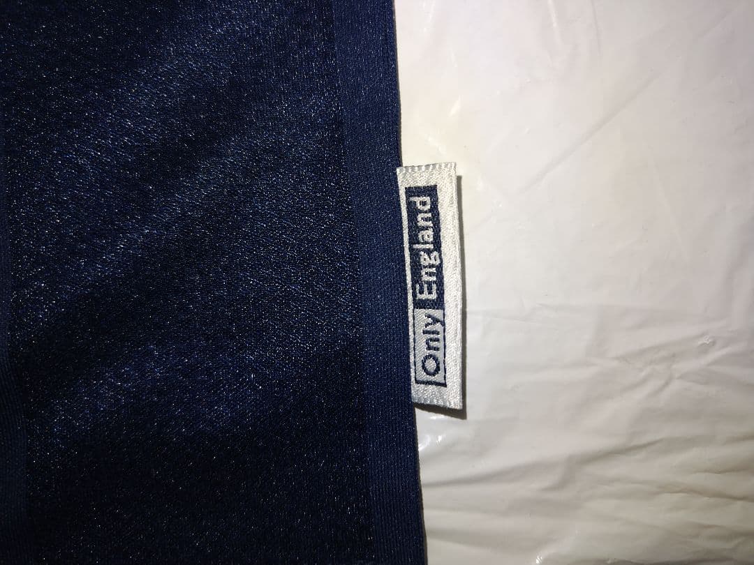 UMBRO イングランド代表 98トレーニングシャツ Lサイズ 未使用品