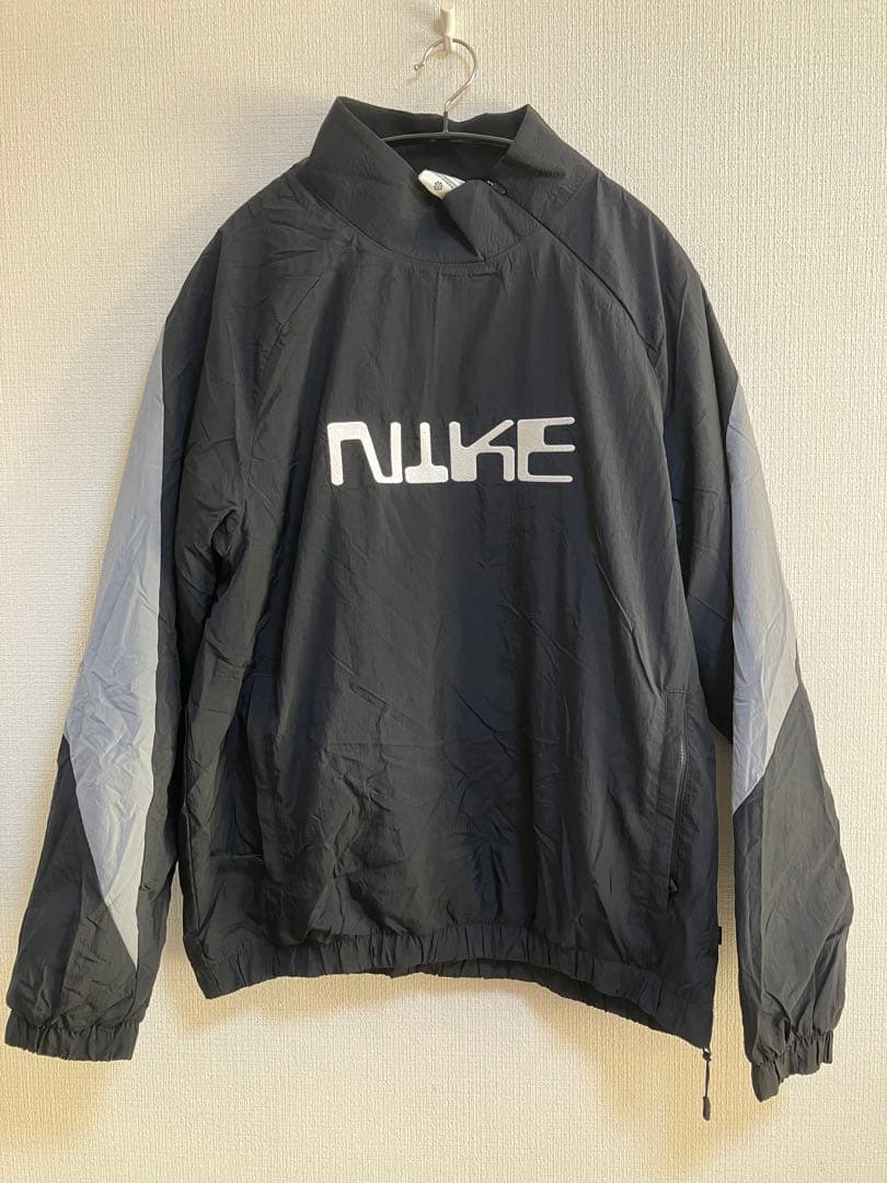 Nike サッカーピステ上下　Mサイズ