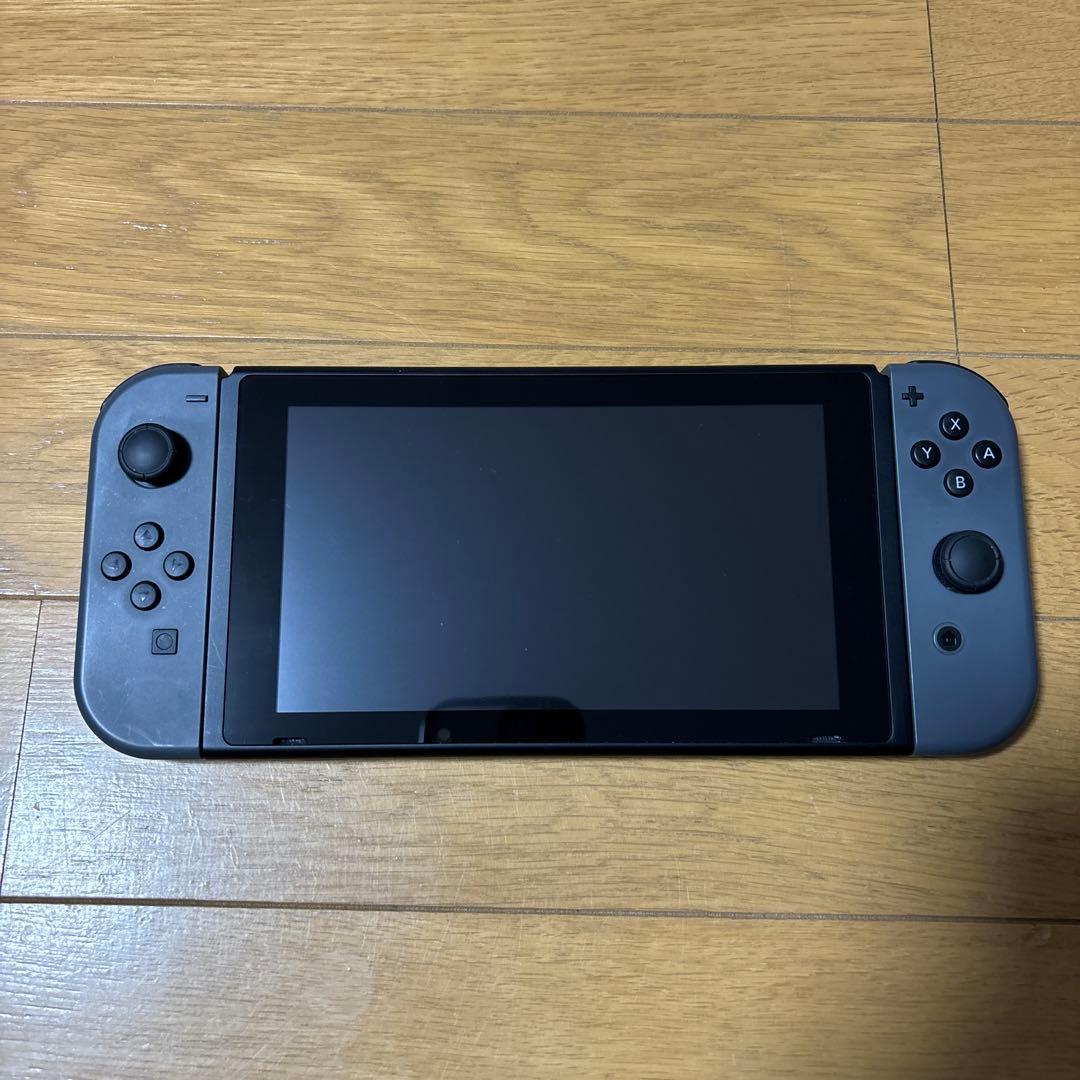 r*i様 Nintendo Switch グレー 本体