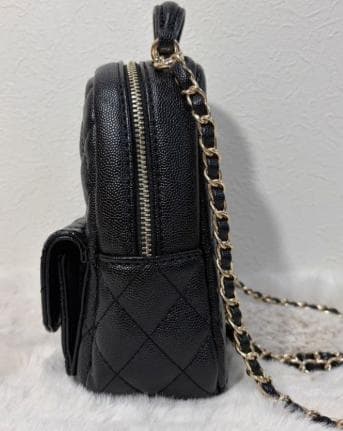 ノベルティ ブラックバックパック　綺麗　ファション　バッグ