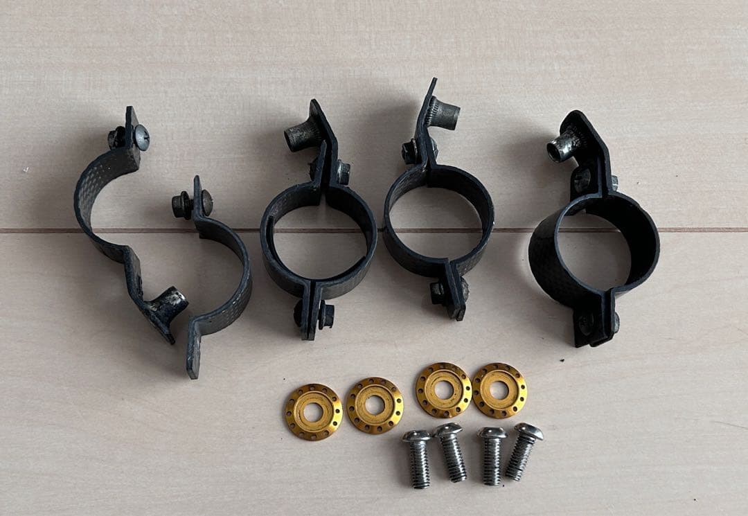 NC42用MagicalRacing カーボン製アンダーカウル ステー付　傷あり