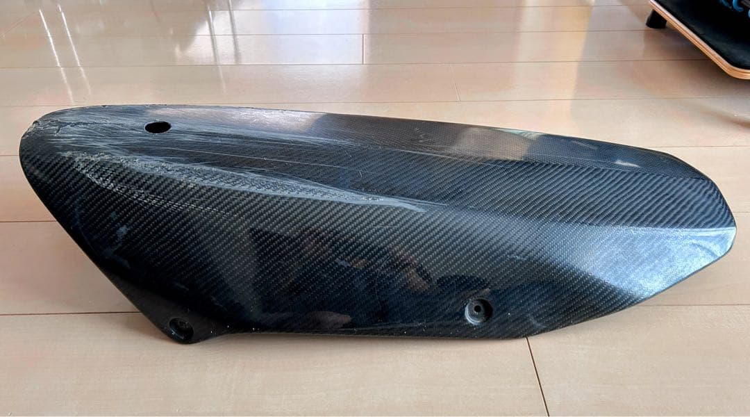 NC42用MagicalRacing カーボン製アンダーカウル ステー付　傷あり