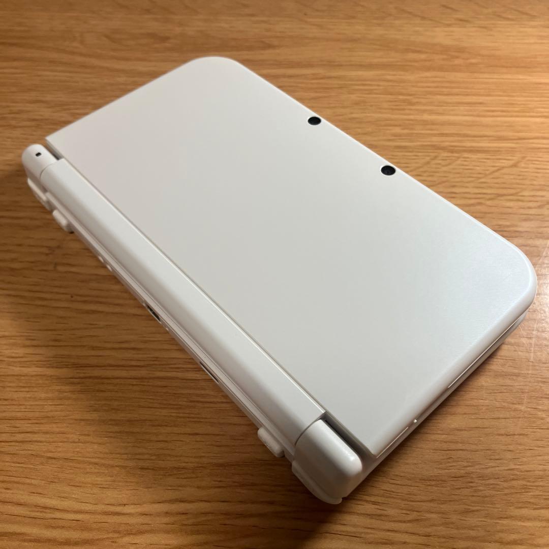 Newニンテンドー3DSLL パールホワイト