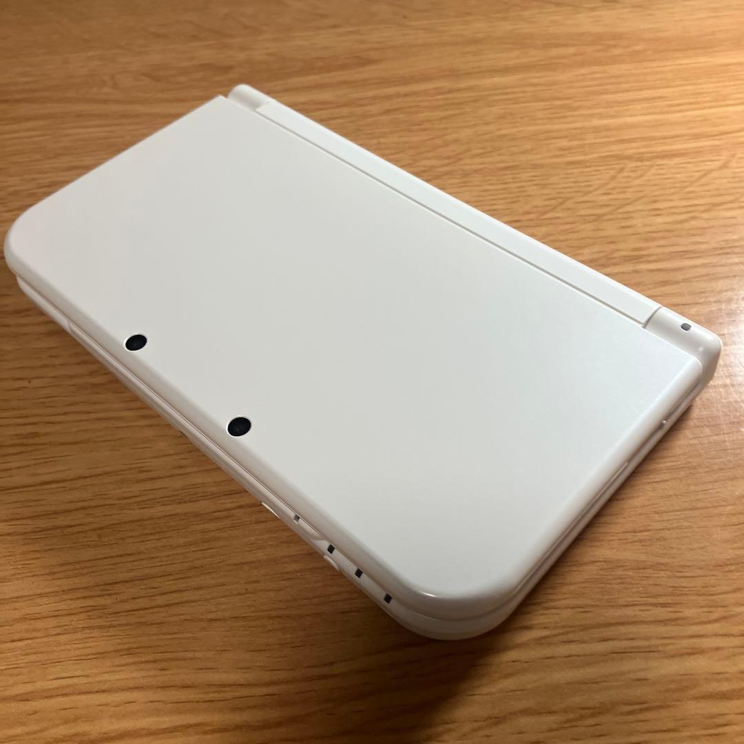 Newニンテンドー3DSLL パールホワイト