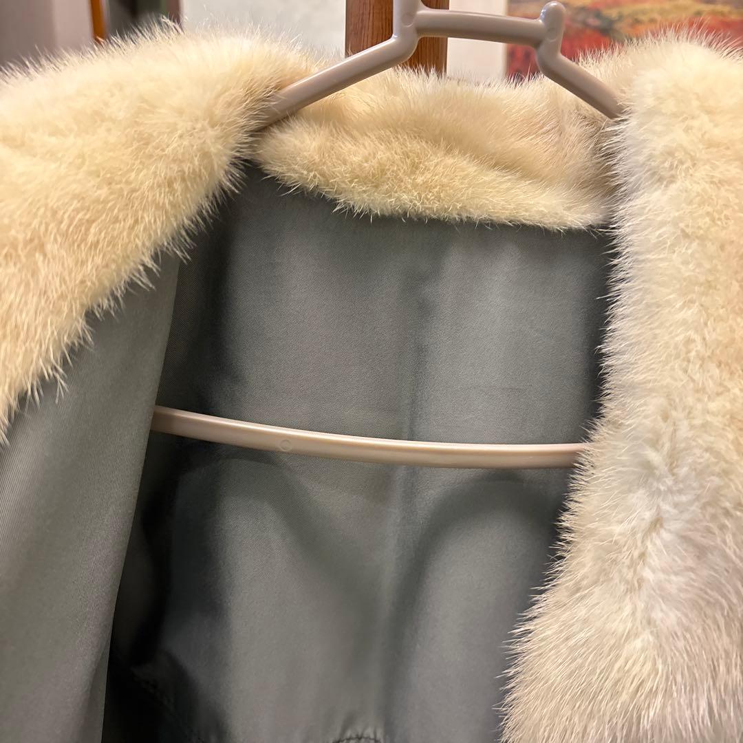 クリーム色 ファーコート ノーカラー