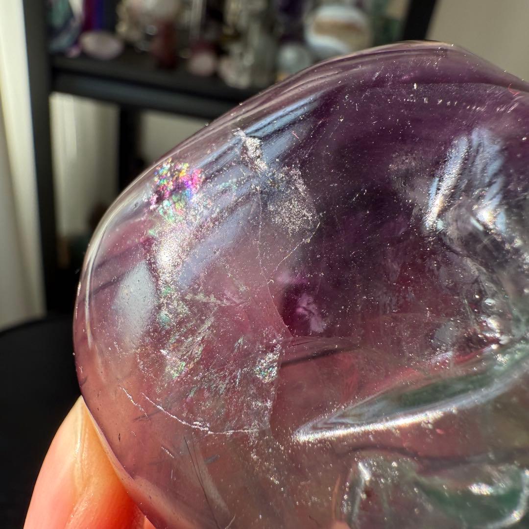 天然石フローライトのスカル　置物　彫物NO.010710