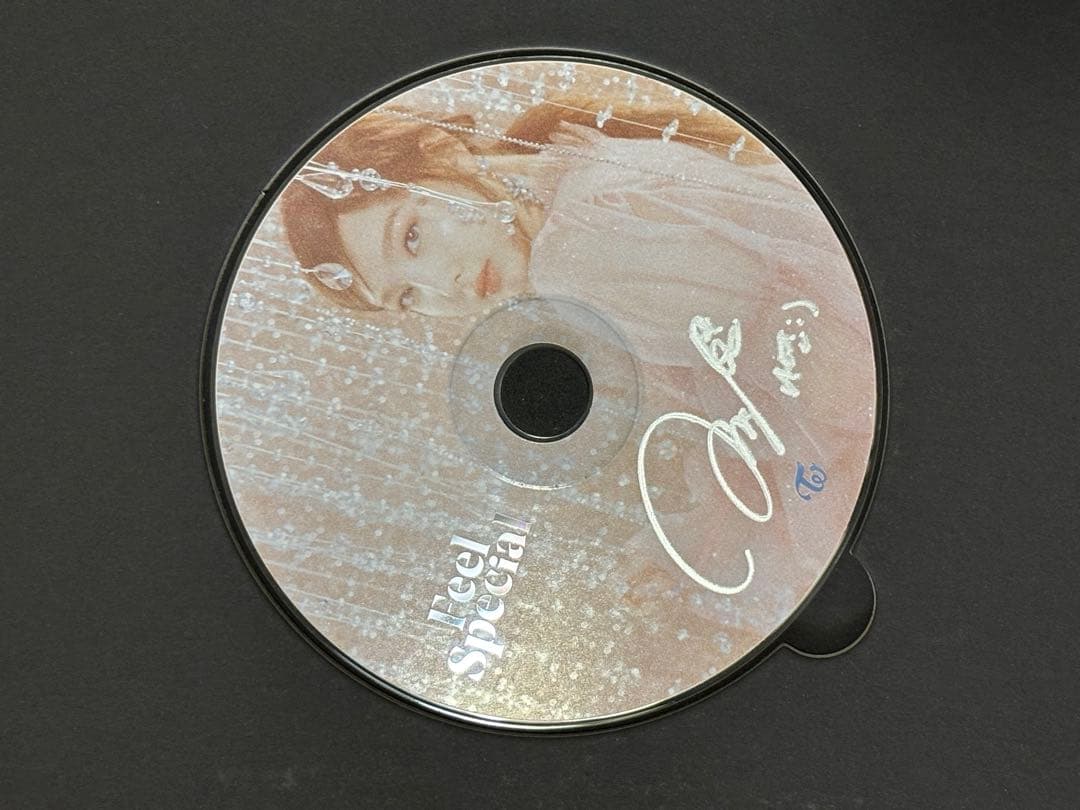 TWICE Feel Special 直筆サイン入りアルバム　激レア