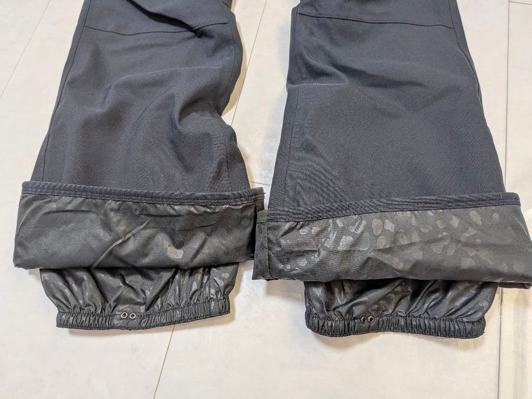 volcom リブパンツ オーバーオール スノーボードウェア