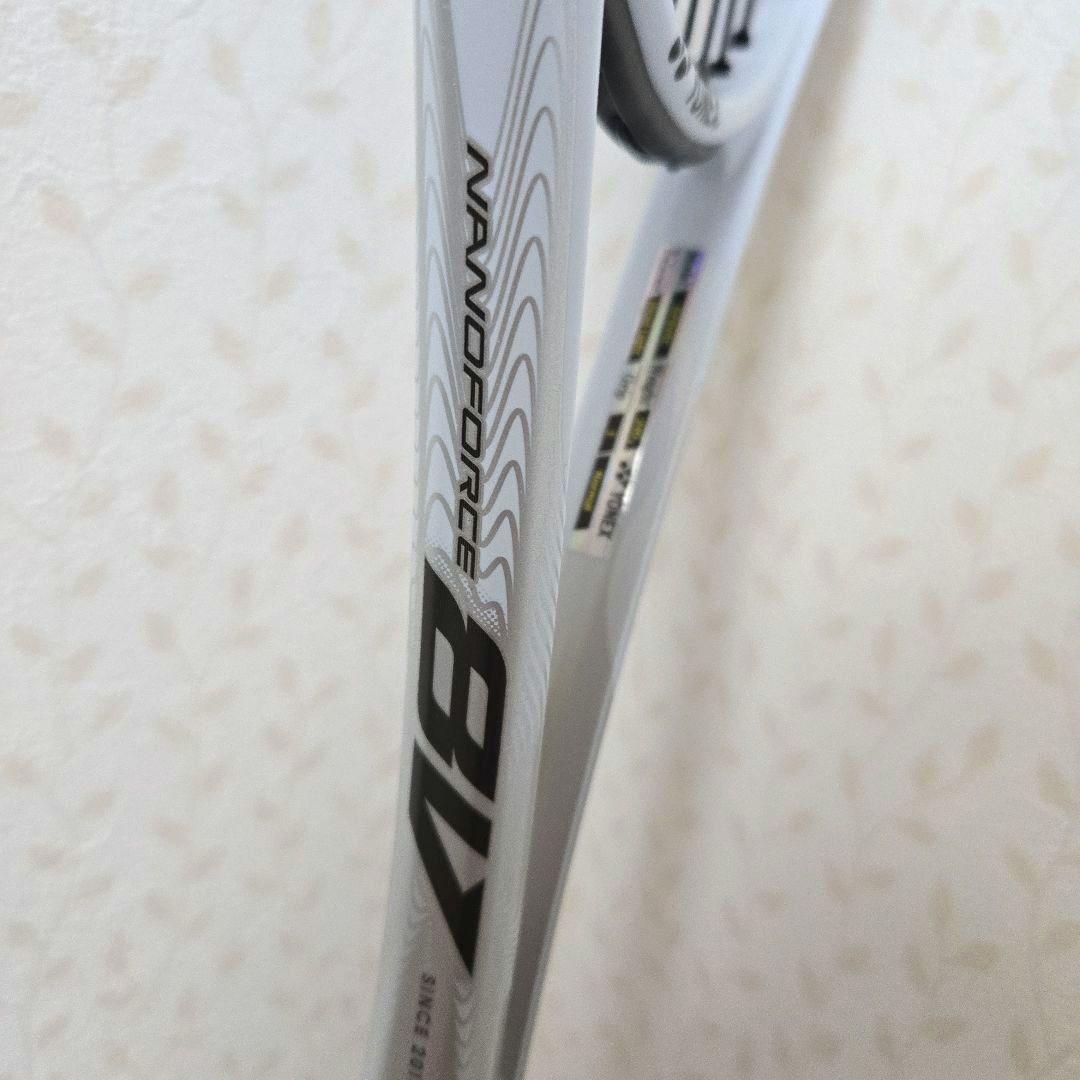 美品　 YONEX　ヨネックス　NANOFORCE 8V　REV　ナノフォース