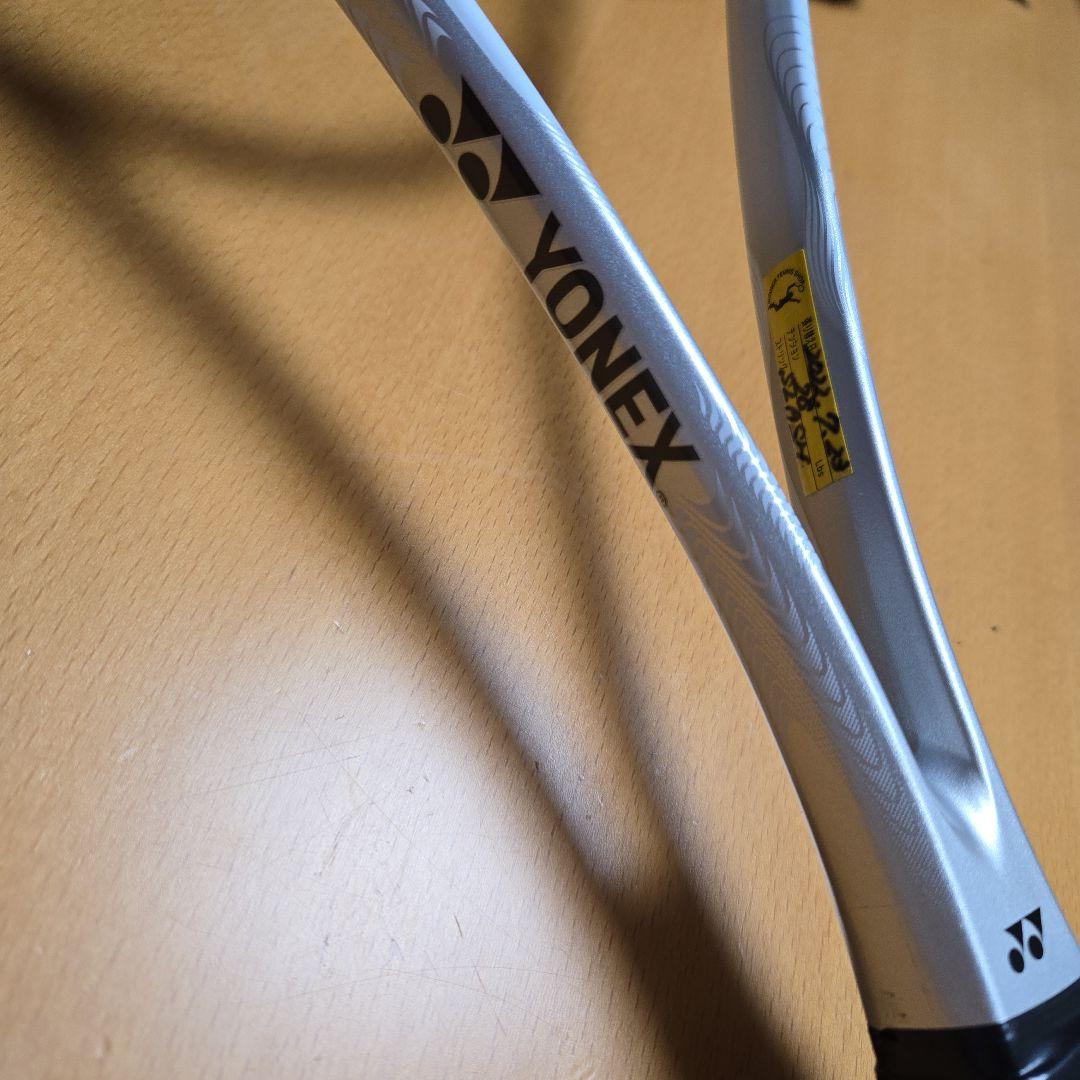 美品　 YONEX　ヨネックス　NANOFORCE 8V　REV　ナノフォース