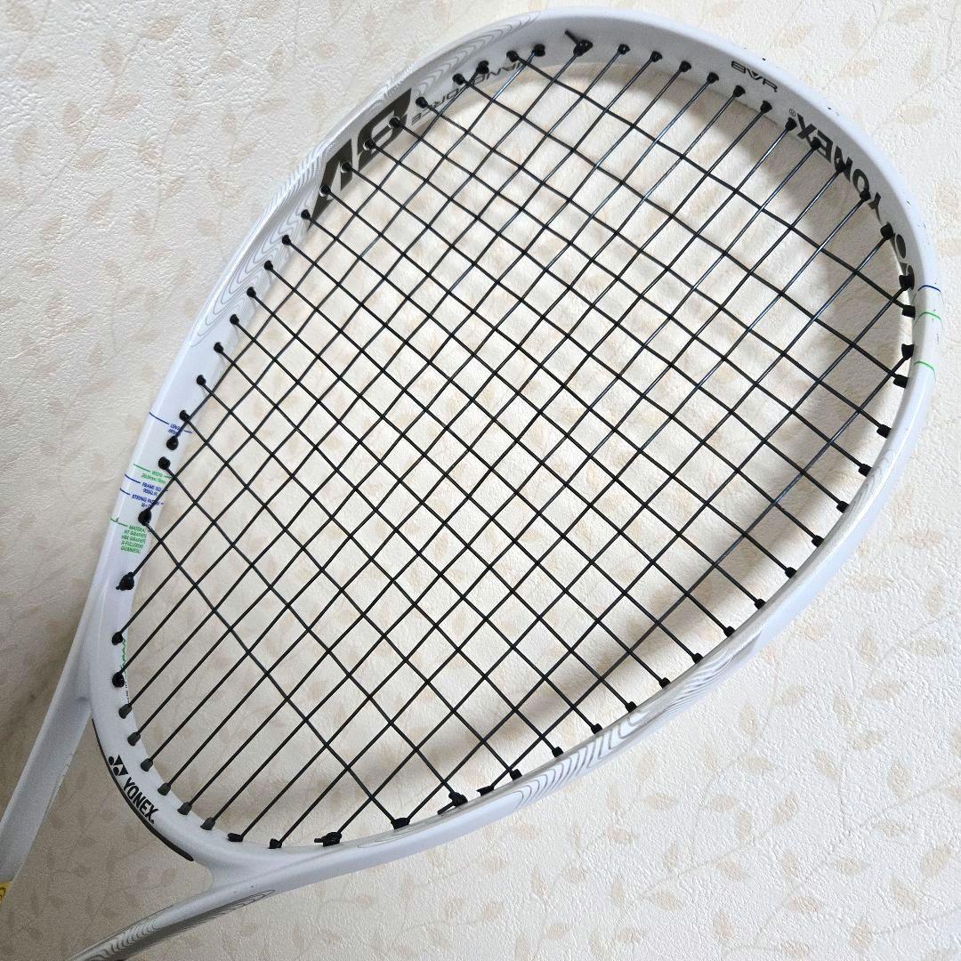 美品　 YONEX　ヨネックス　NANOFORCE 8V　REV　ナノフォース