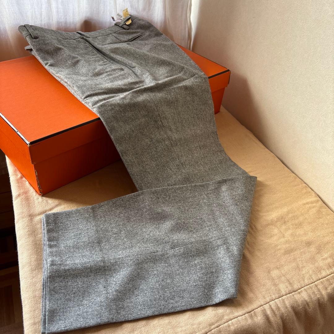 HERMESエルメス　上質なウール100% メンズ　スラックス　イタリア製