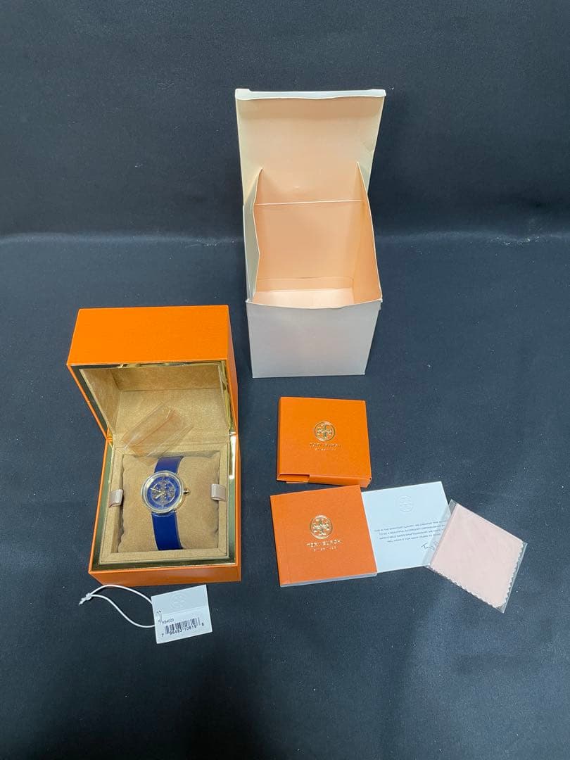 美品　付属品多数　トリーバーチ 腕時計 TRB4003 1404