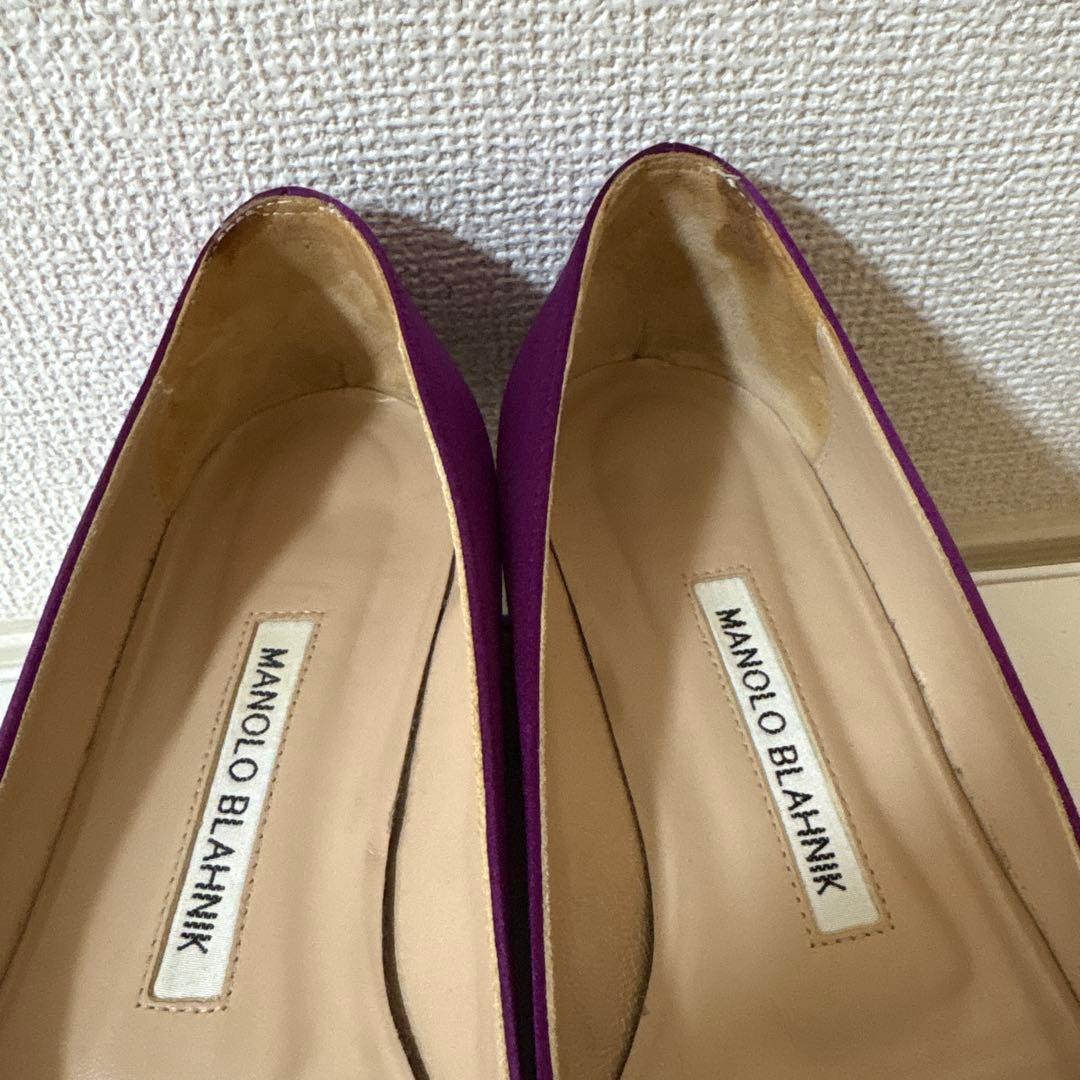 美品　MANOLO BLAHNK マノロブラニク ハンギシ　サテンパンプス　35