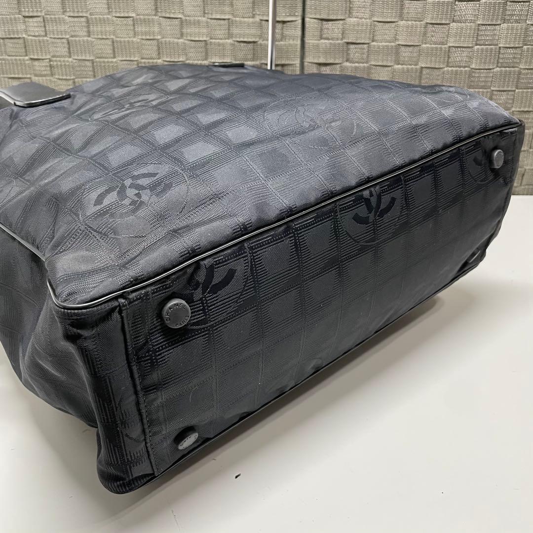 て*こ様 CHANEL ニュートラベルラインGM ブラック　トートバッグ