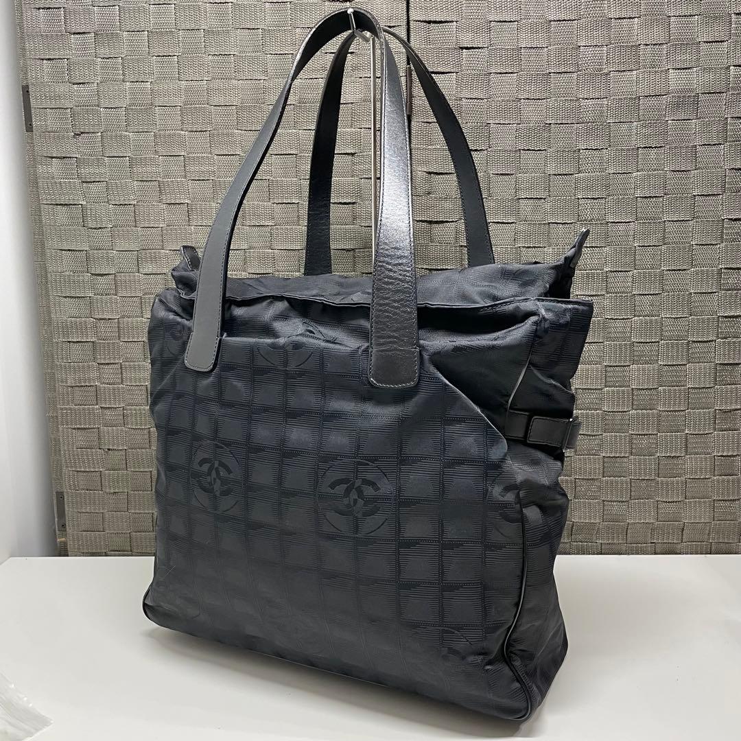 て*こ様 CHANEL ニュートラベルラインGM ブラック　トートバッグ