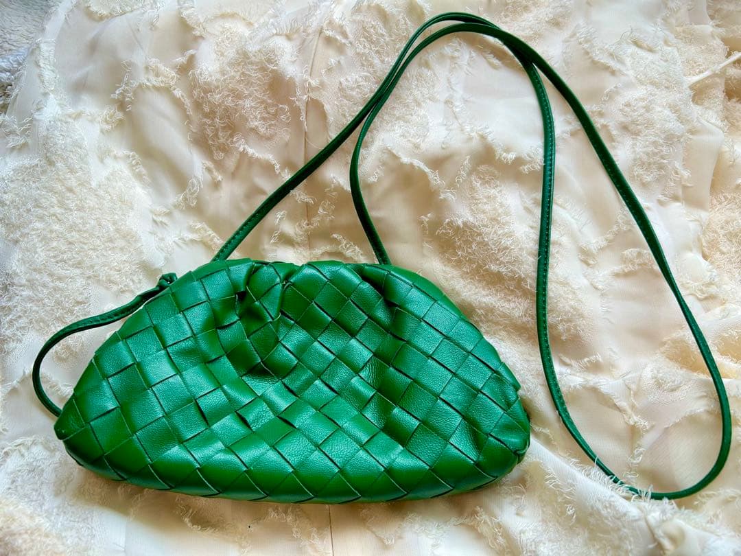 【ボッテガヴェネタ】ミニザポーチ