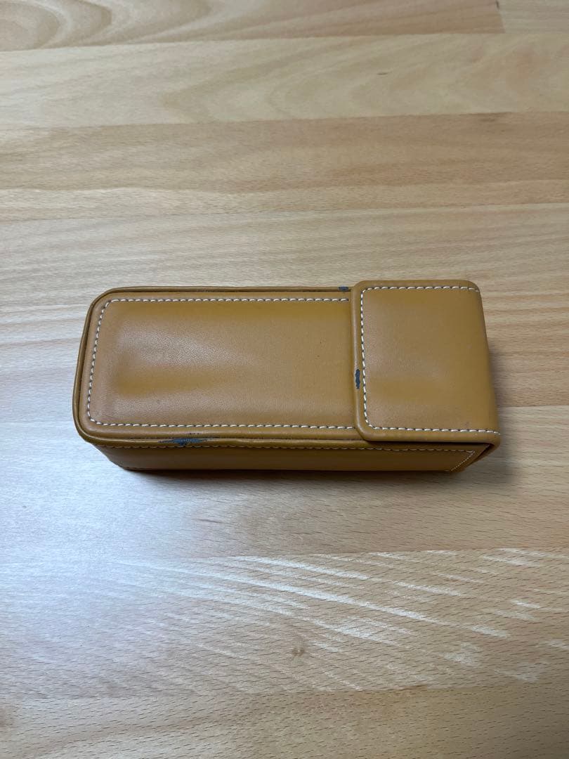 YELLOW PLUS ブラックサングラス