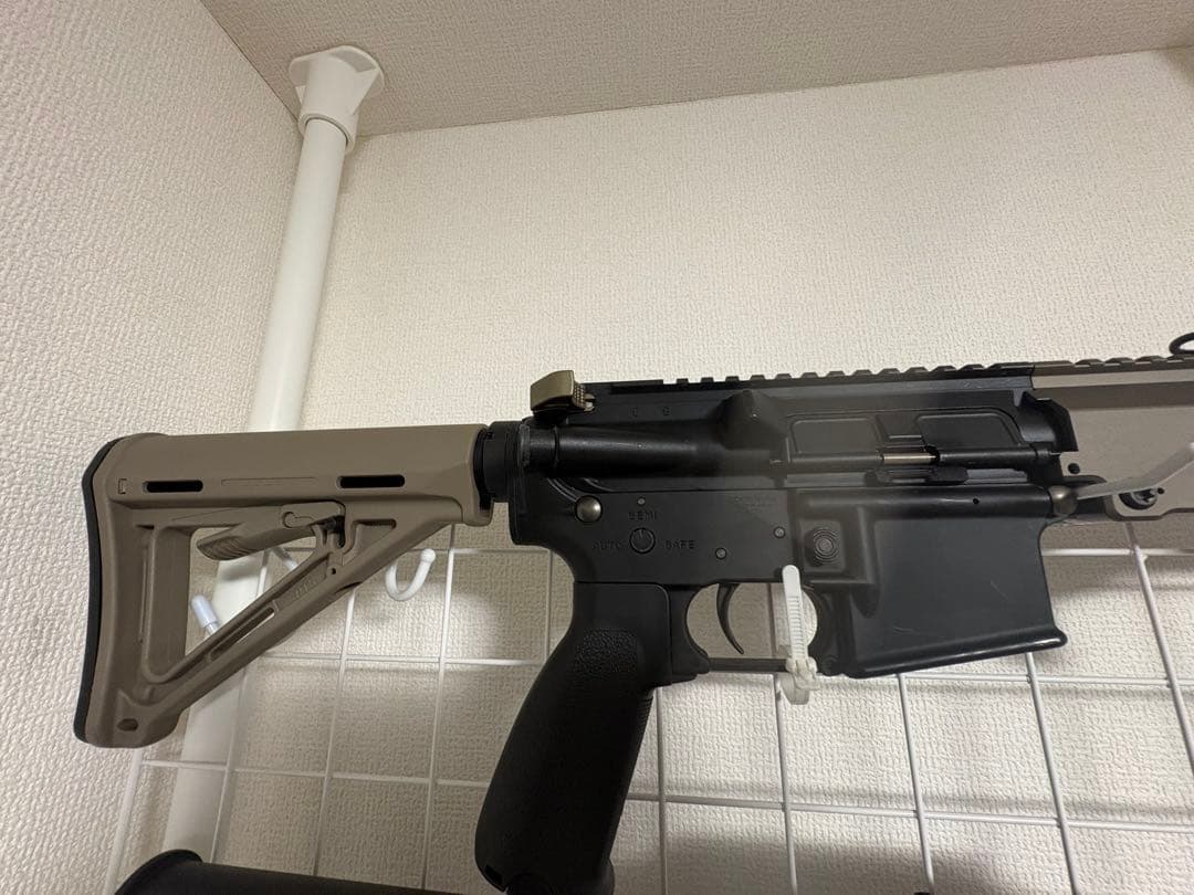 東京マルイ　URGI　ガスブロ　 サプレッサー、PEQ付き