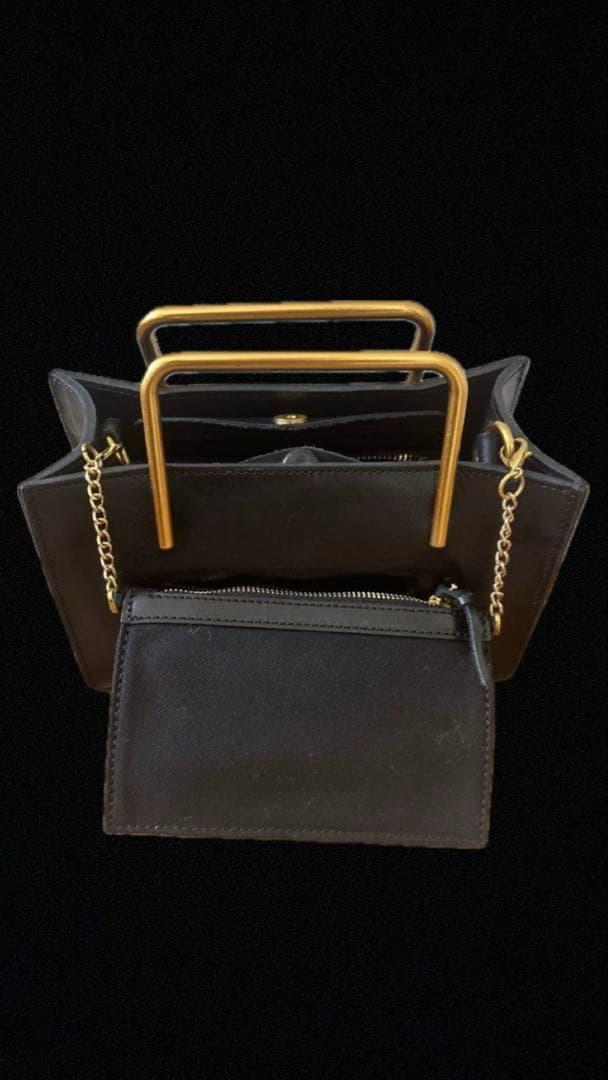 EMMA AURA エマオーラ　ゴールドハンドバッグ　黒