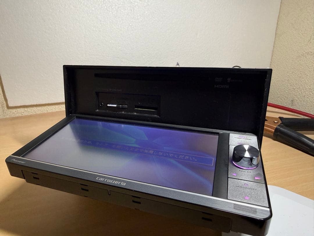 カーナビ AVIC-ZH0099w