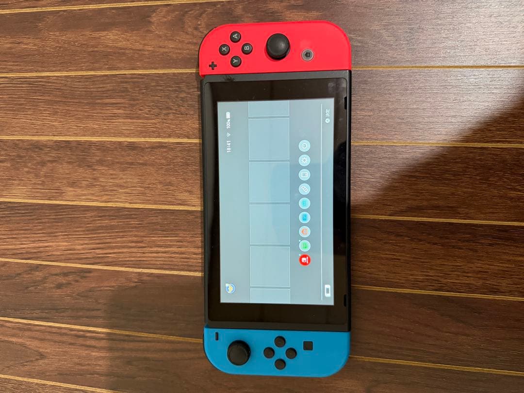 即匿名発送　美品　Nintendo Switch 本体一式