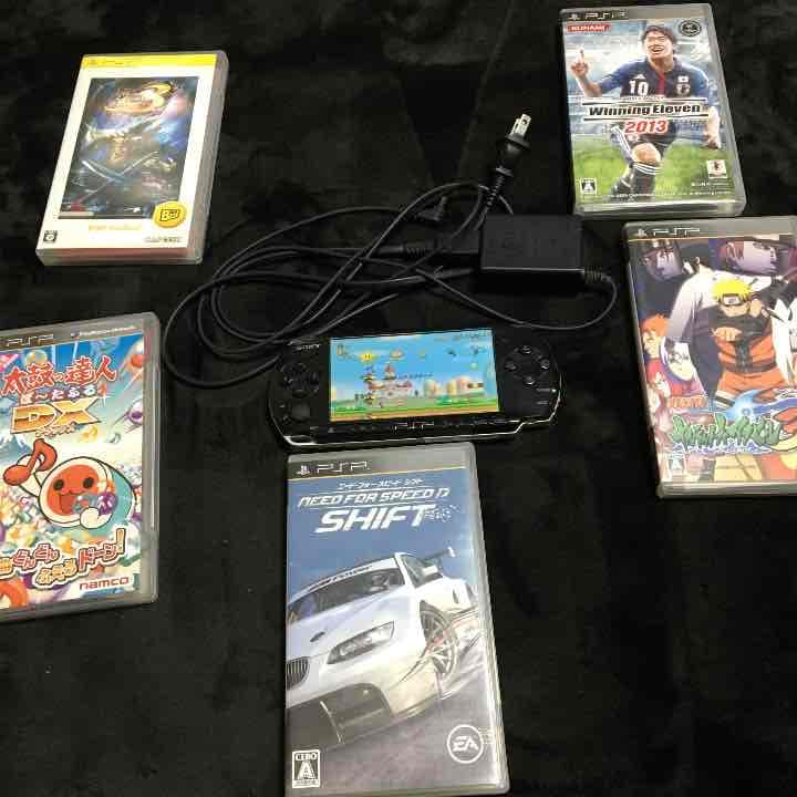 PSP 充電器付      カセット5本付