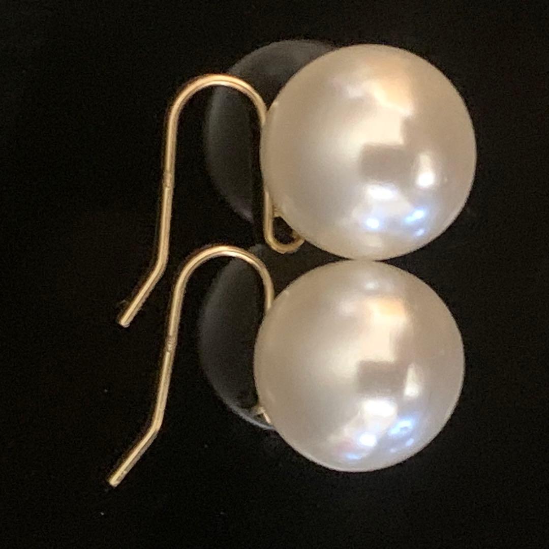 ウ*ー様 《美品！！》⭐︎K18本真珠フックピアス 刻印あり ホワイトパール9.