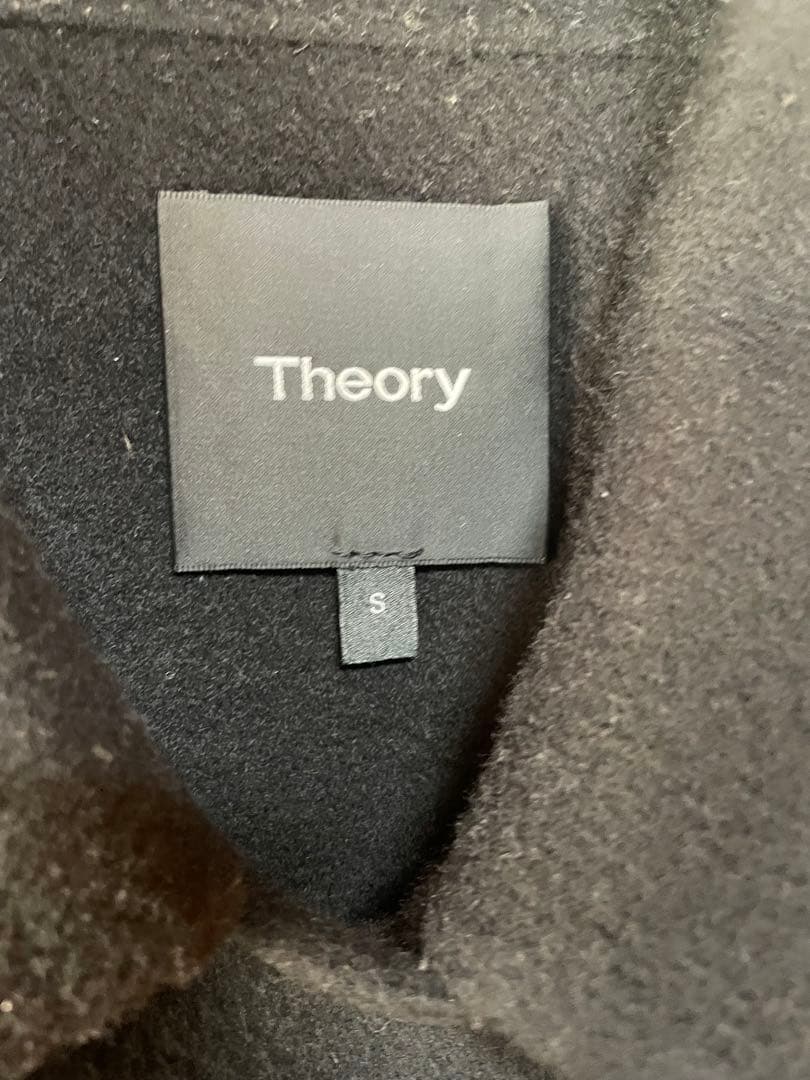 Theory 黒 ピーコート S