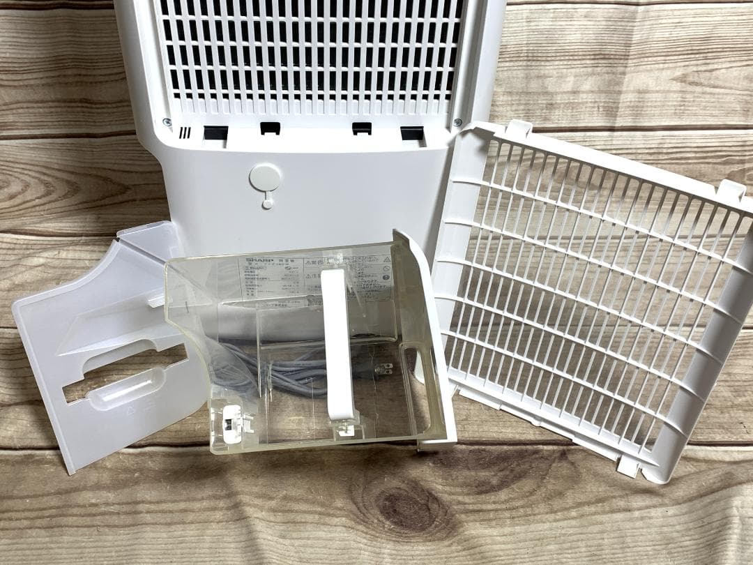 シャープ 40畳 プラズマクラスター 衣類乾燥除湿器 CV-P180 23年製