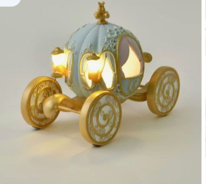 シンデレラ カボチャの馬車 LEDライト　ディズニーストア