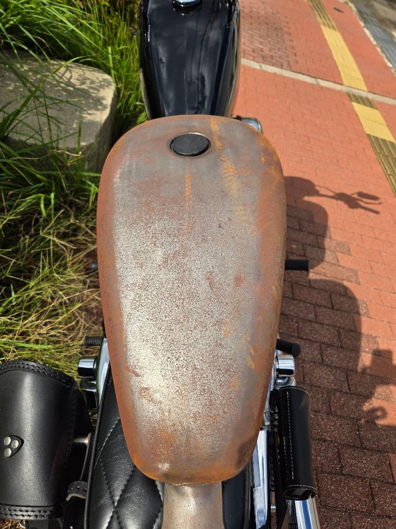 04～06 スポーツスター用レプリカタンク　ネオファクトリー　キングガスタンク