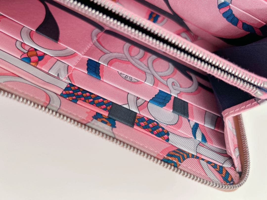 エルメス　シルクイン　長財布