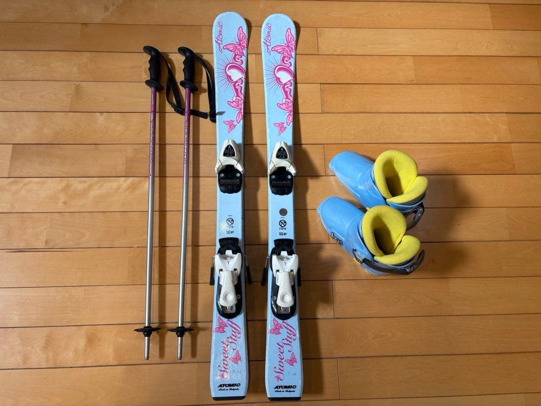 アトミック　子供用スキー板　100㎝　ブーツ20㎝、ストックセット