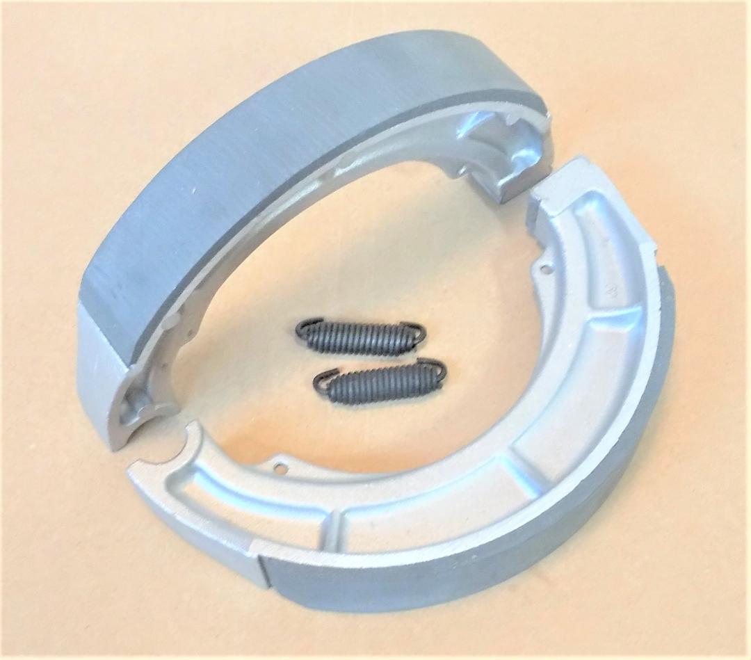 2台分　スズキ GS400 スポーク ブレーキシュー スプリング付 3302