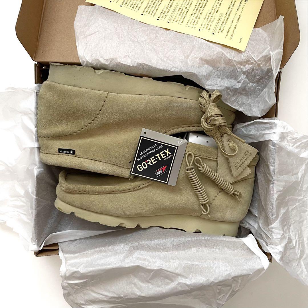 BEAMS別注 Clarks ワラビー GORE-TEX スリッポン