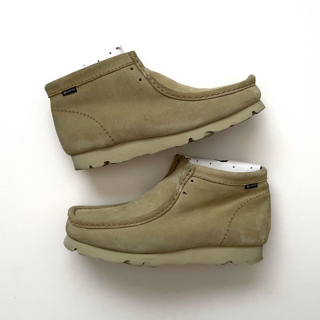 BEAMS別注 Clarks ワラビー GORE-TEX スリッポン