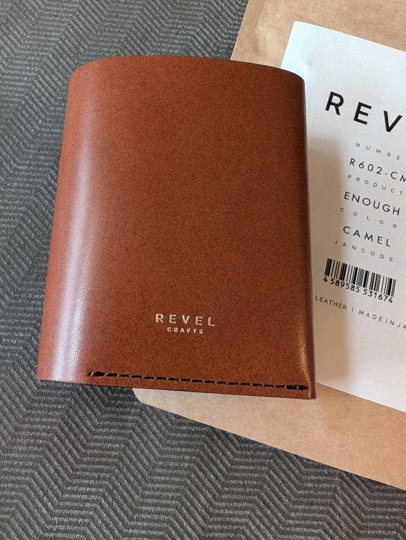 限定値下　美品　REVEL　コンパクトウォレットミニ財布　イナフ　本皮　 日本製