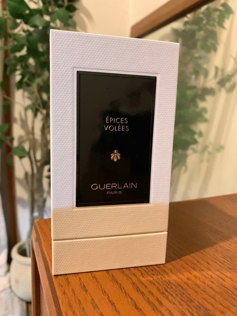 Guerlain Épices Volées ゲラン　エピスヴォレ香水
