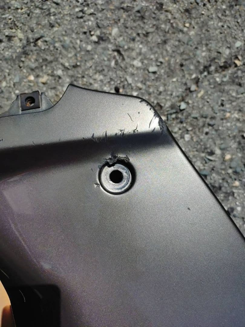 CBR1100XXブラックバード純正サイドカウル